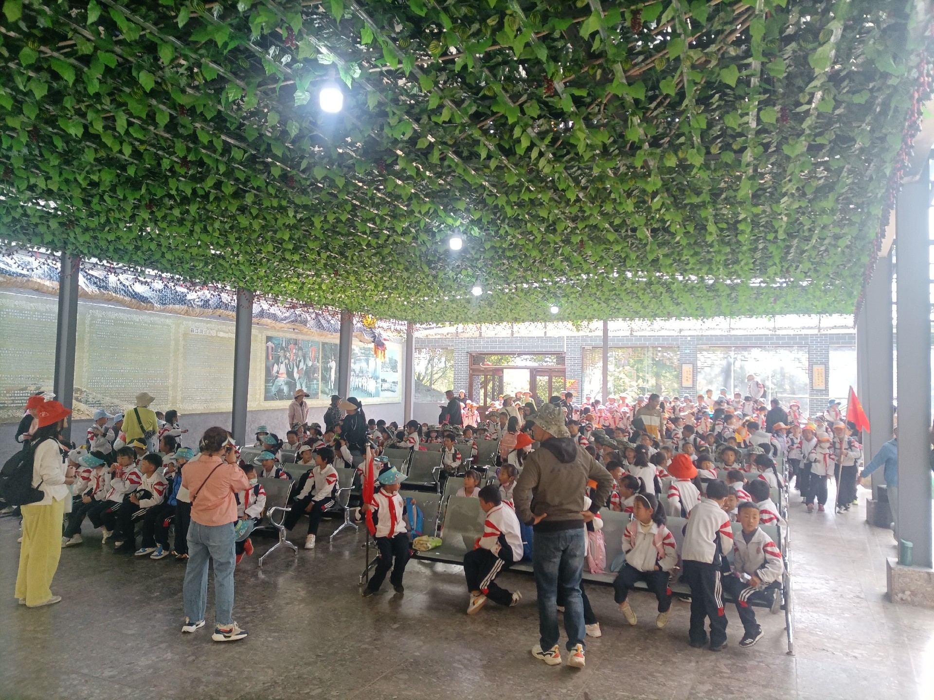 22e112daae120d85341514586fbfdfc.jpg